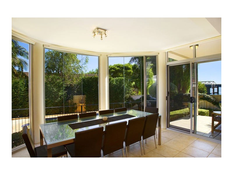 2a WATERVIEW STREET, Putney NSW 2112