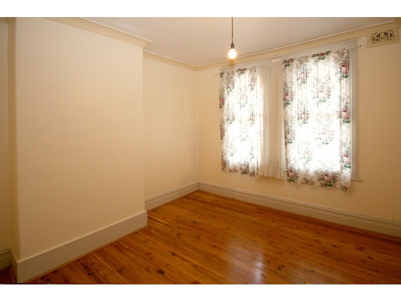 41 MACKENZIE STREET, Leichhardt NSW 2040