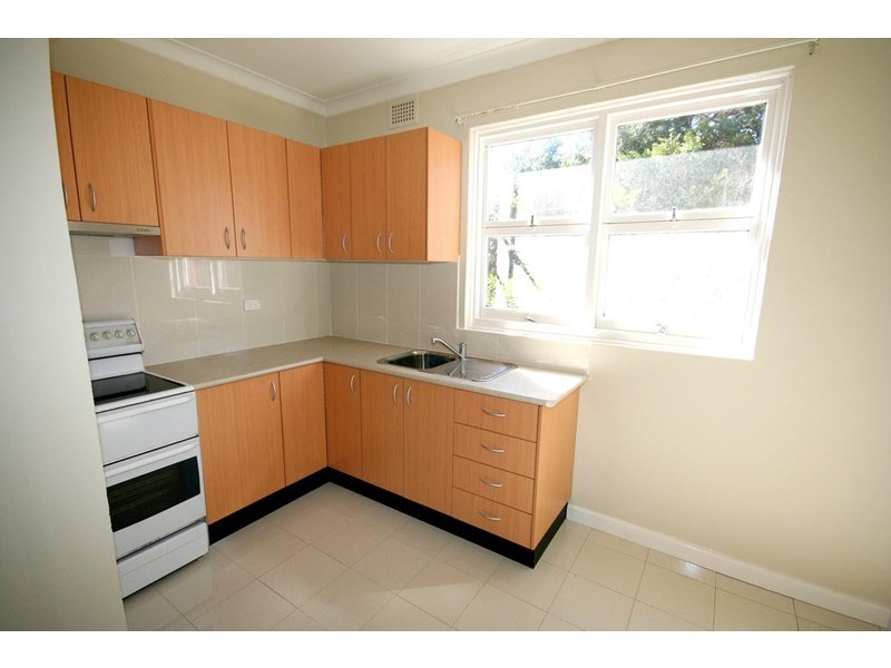 1/4  WEST STREET, Lewisham NSW 2049