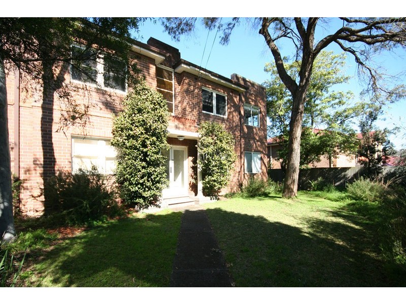 1/2A JOHN STREET, Ashfield NSW 2131