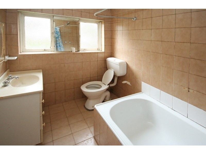 1/2A JOHN STREET, Ashfield NSW 2131