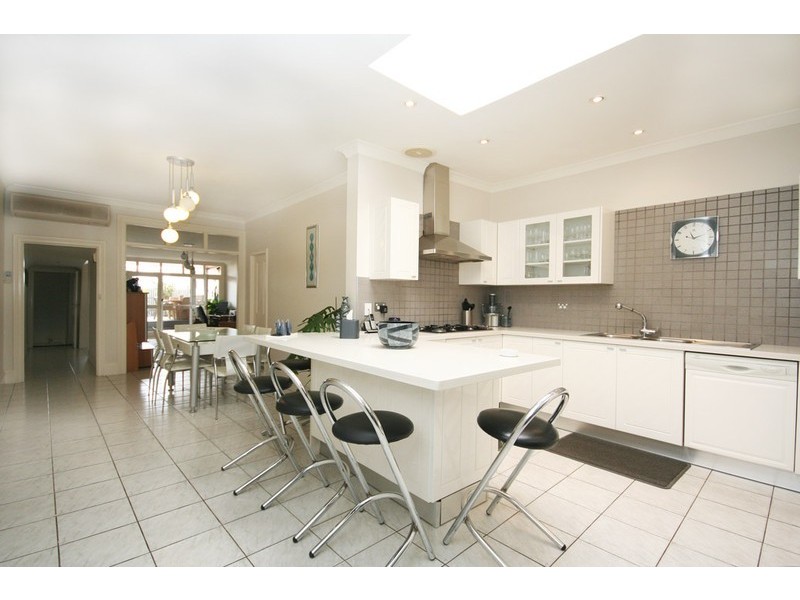 2 REDMOND STREET, Leichhardt NSW 2040