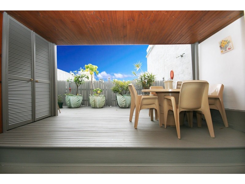2 REDMOND STREET, Leichhardt NSW 2040