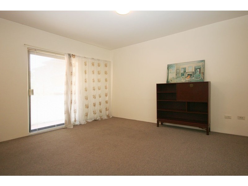 17/33  LIVINGSTONE, Petersham NSW 2049