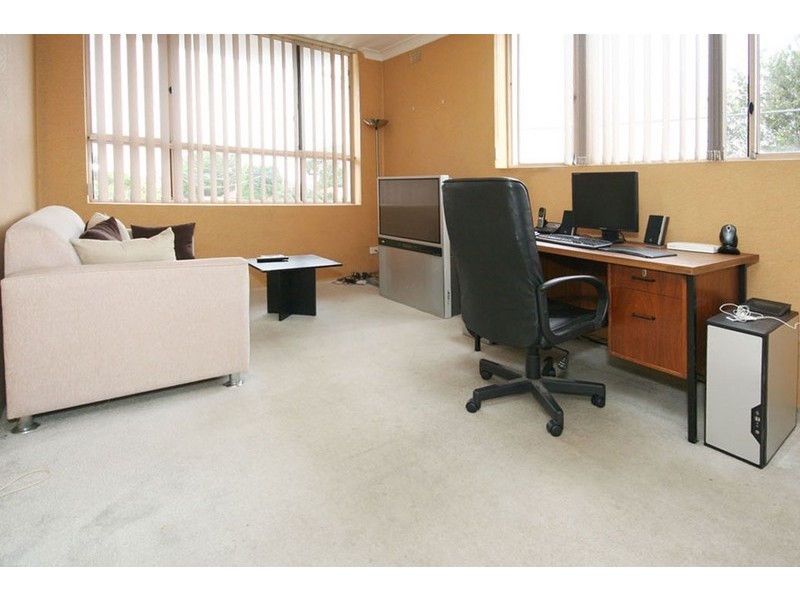 6/275 LYONS ROAD, Russell Lea NSW 2046