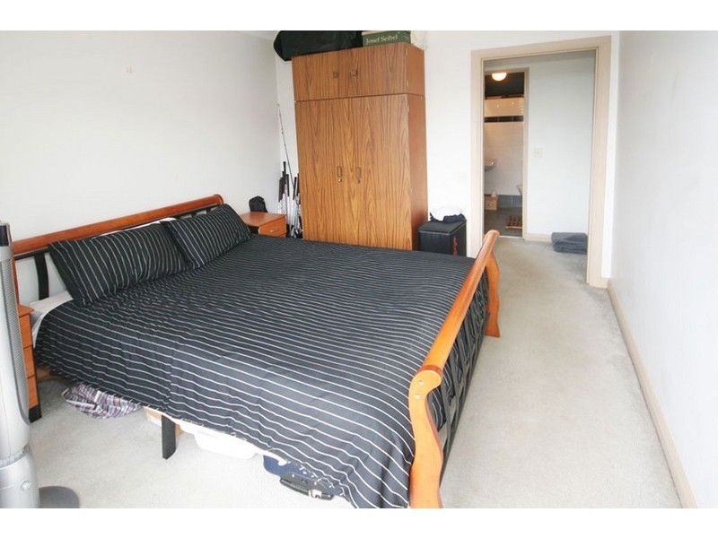 6/275 LYONS ROAD (RUSSELL LEA), Wareemba NSW 2046