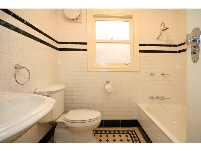 31 CATHERINE STREET, Leichhardt NSW 2040
