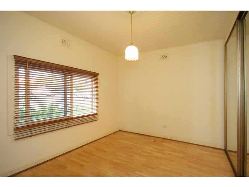 2 DANIEL STREET, Leichhardt NSW 2040