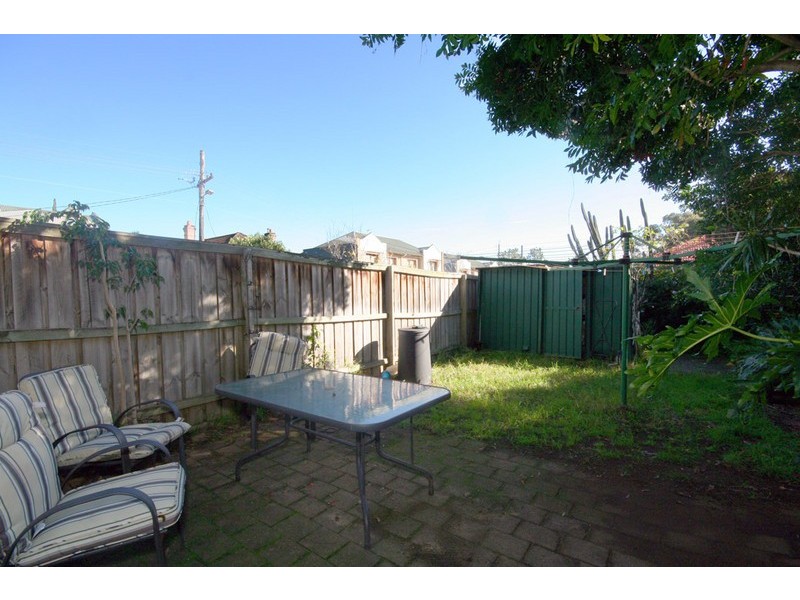 2 DANIEL STREET, Leichhardt NSW 2040