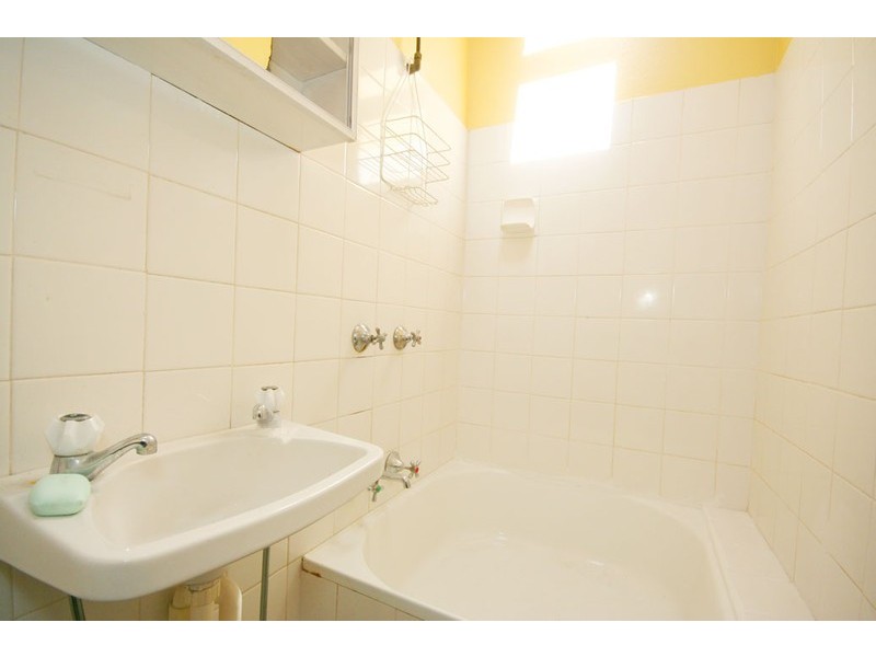 2/29 DAY STREET, Leichhardt NSW 2040