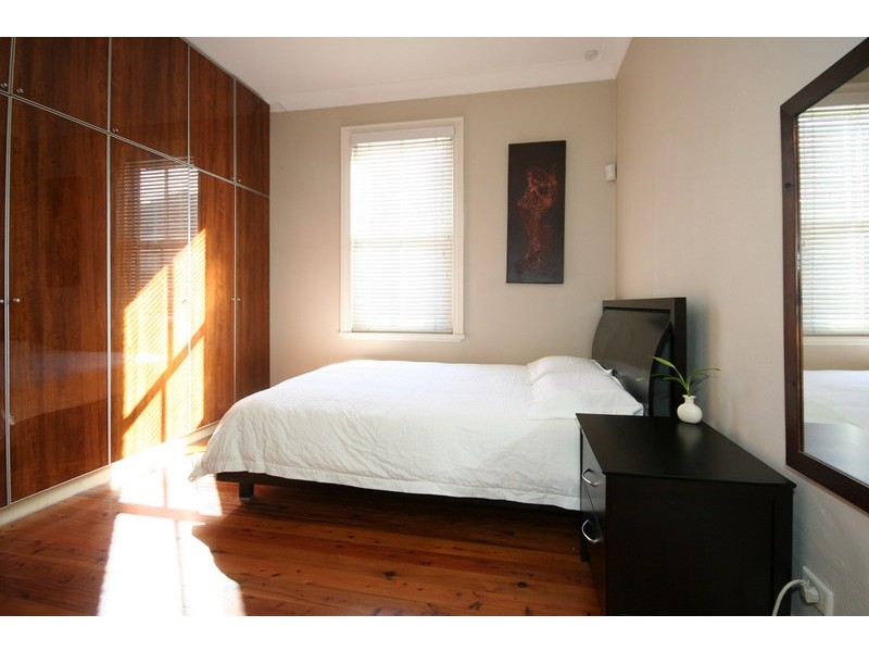 6 HATHERN STREET, Leichhardt NSW 2040