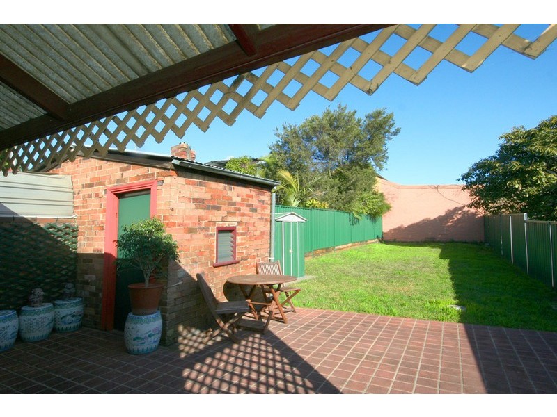 6 HATHERN STREET, Leichhardt NSW 2040