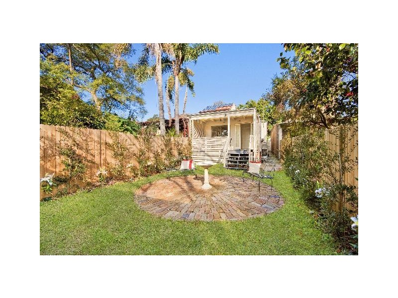 21 MACAULEY STREET, Leichhardt NSW 2040