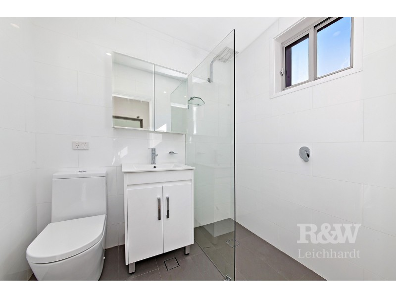 7A BRIGHTON LANE., Petersham NSW 2049