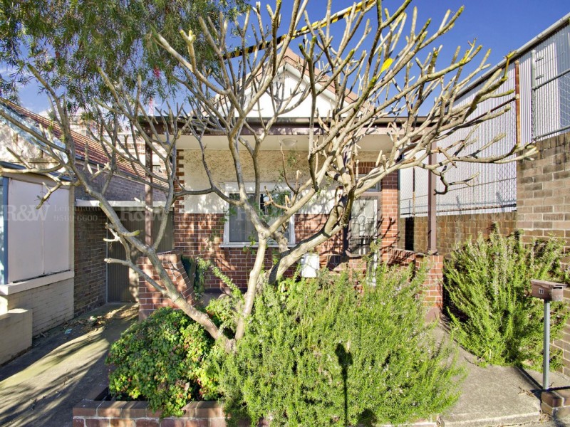 11 Tebbutt Street, Leichhardt NSW 2040
