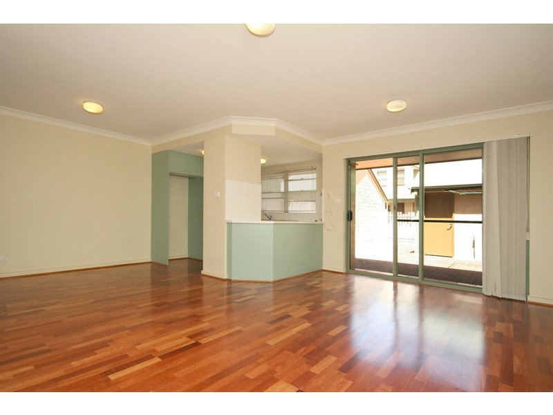 104/69 ALLEN STREET (enter via Francis St), Leichhardt NSW 2040