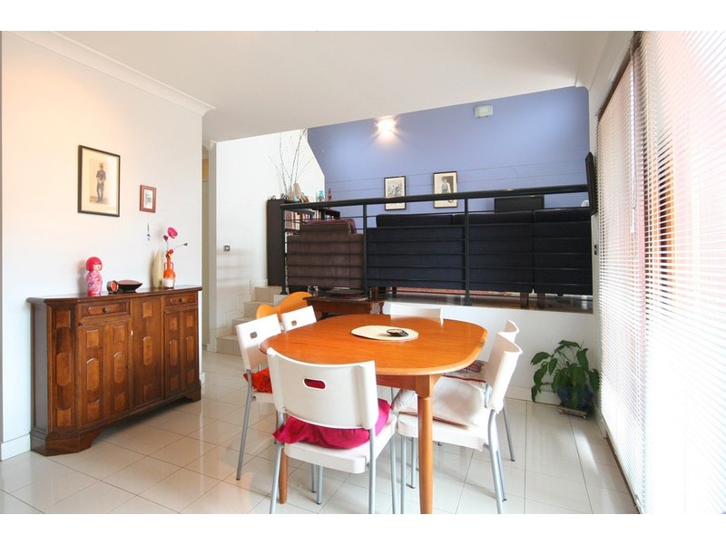 1/32 Burfitt Street, Leichhardt NSW 2040