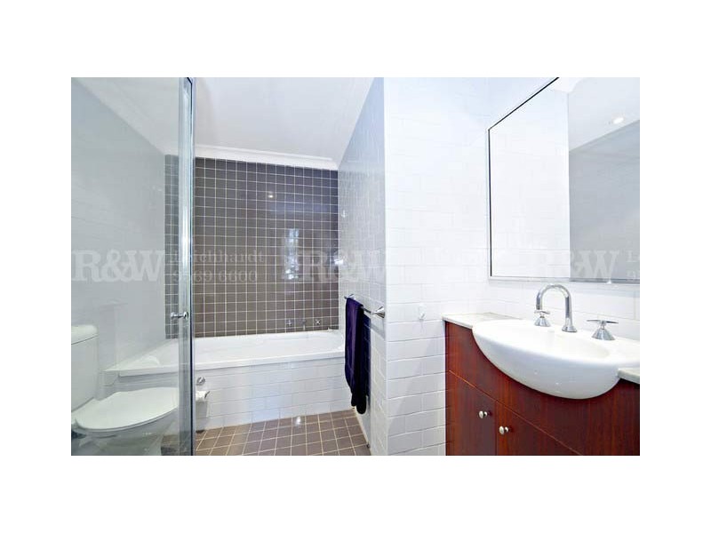 107/1-3 Coronation Ave (PETERSHAM), Leichhardt NSW 2040