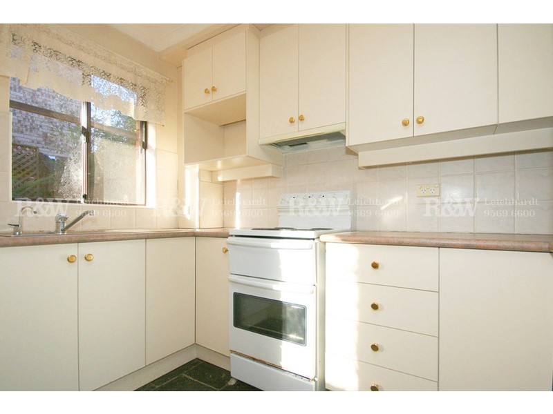 2/61  Burfitt Street, Leichhardt NSW 2040