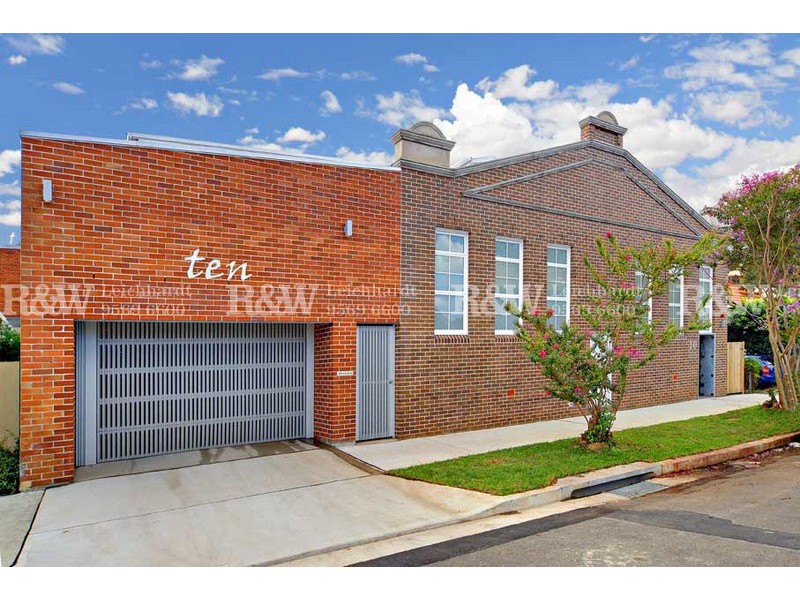 2/10 EMMA STREET, Leichhardt NSW 2040