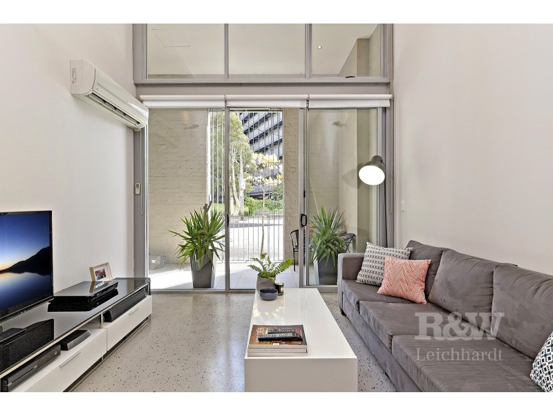 10 Lyons Road, Camperdown NSW 2050