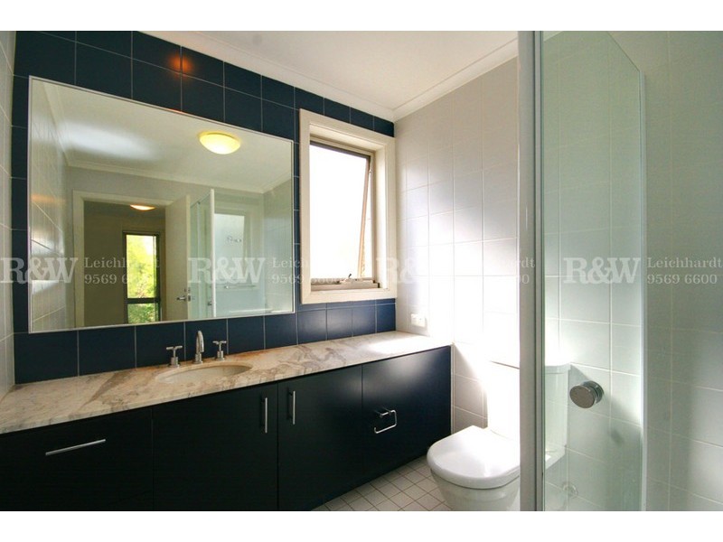 10 Owen Street, Newington NSW 2127