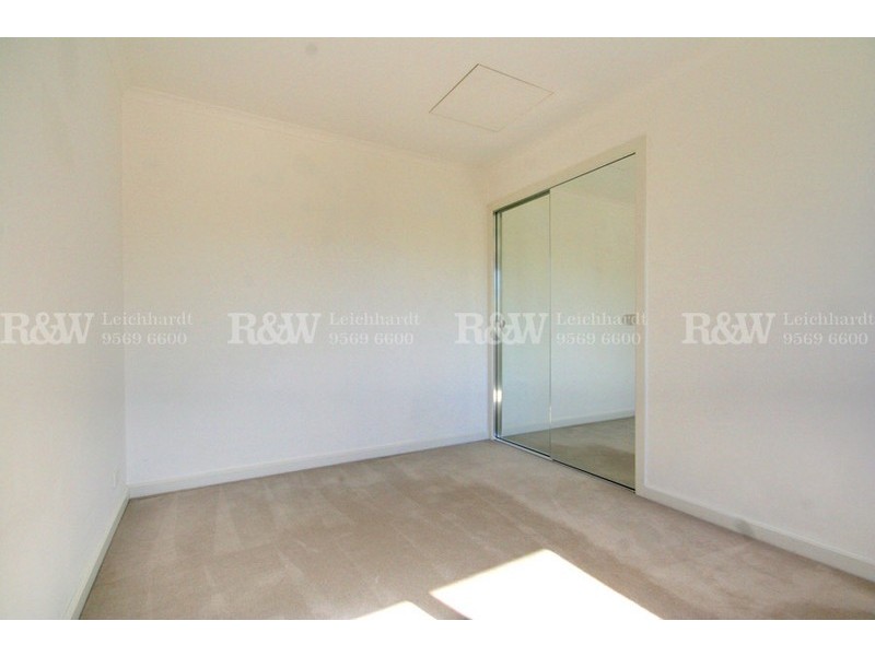 10 Owen Street, Newington NSW 2127