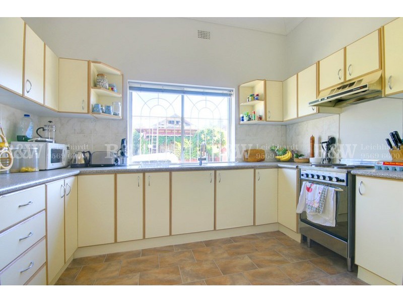 1 Russell Street (Lilyfield), Leichhardt NSW 2040