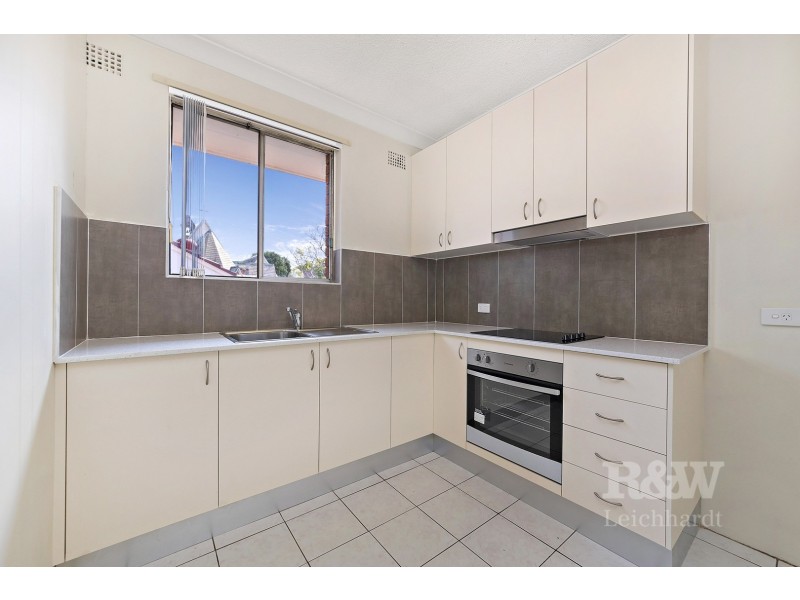 4/15 Burton Street, Concord NSW 2137