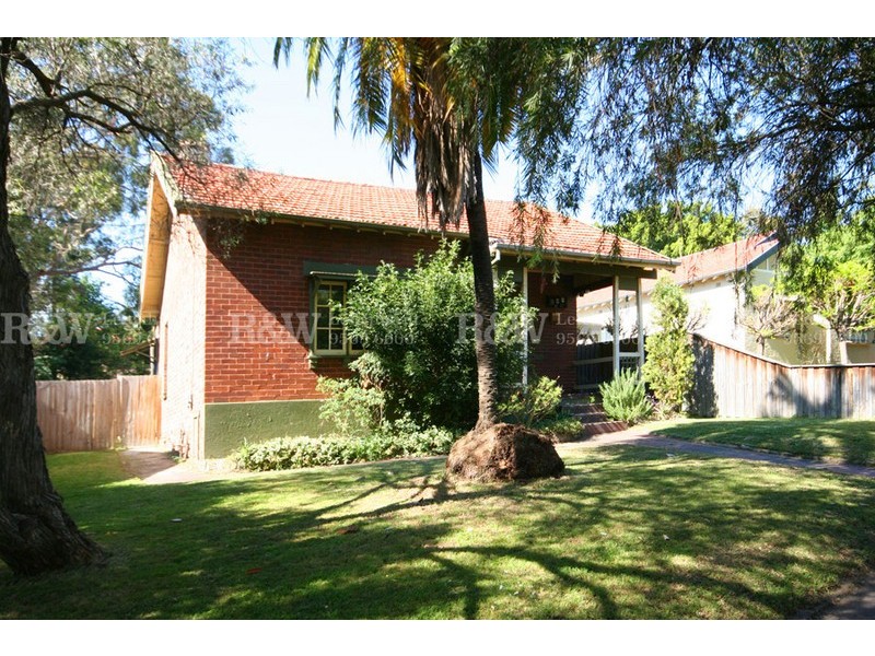 11 Chelmsford Ave, Haberfield NSW 2045