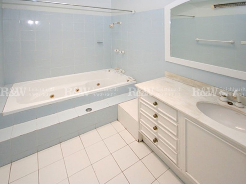 1 Hawthorne Street, Haberfield NSW 2045