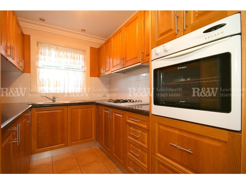 6 Brisbane Ave, Rodd Point NSW 2046