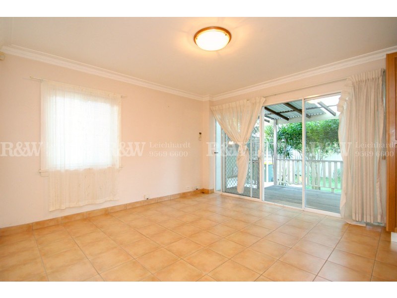 6 Brisbane Ave, Rodd Point NSW 2046