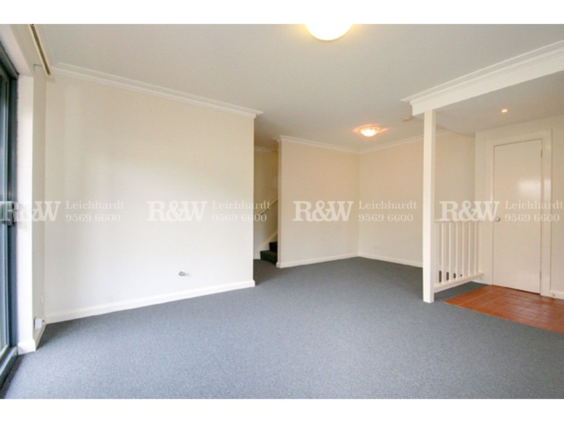 15/8-26 Darley Rd, Leichhardt NSW 2040