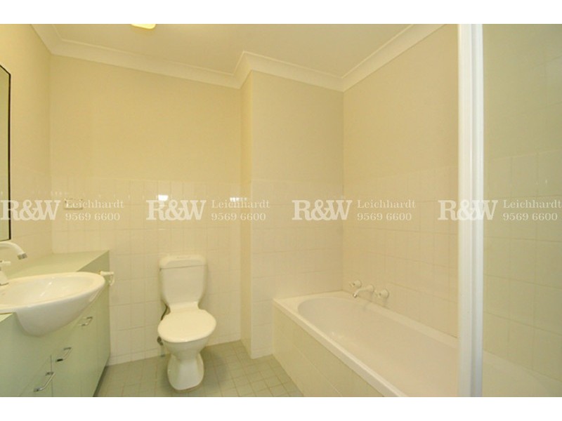 15/8-26 Darley Rd, Leichhardt NSW 2040