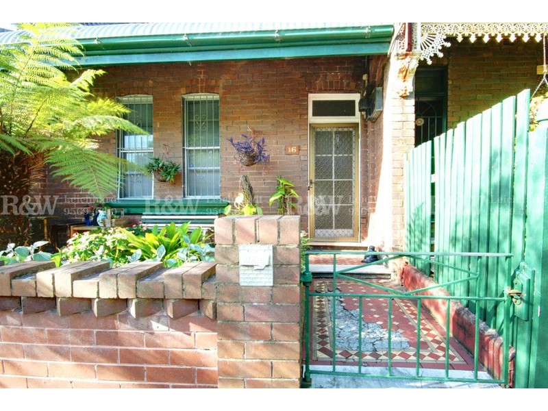 16 St. John Street, Lewisham NSW 2049