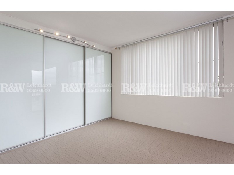 10/3 Bortfield Drive (Chiswick), Five Dock NSW 2046