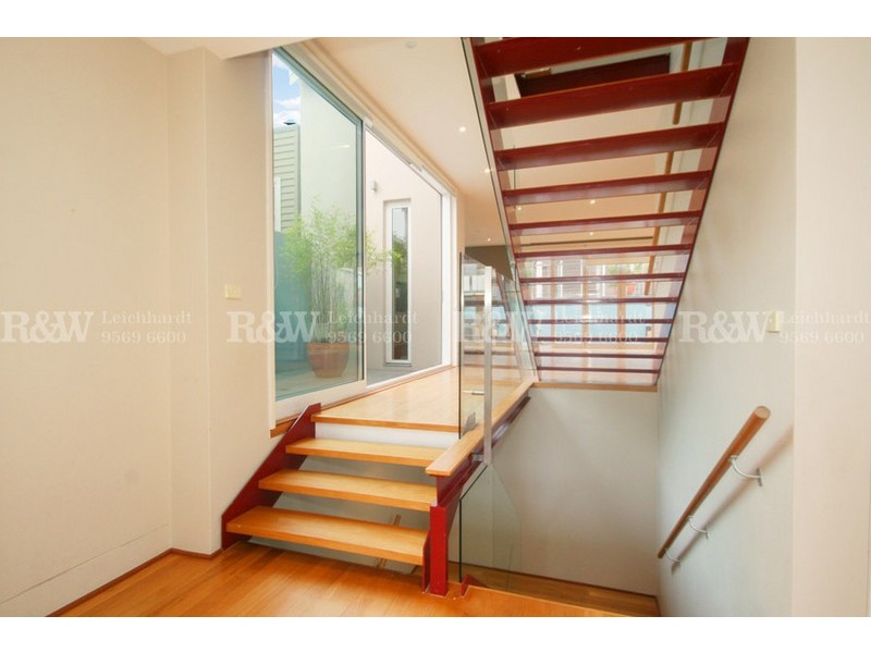 11 Falls Street, Leichhardt NSW 2040