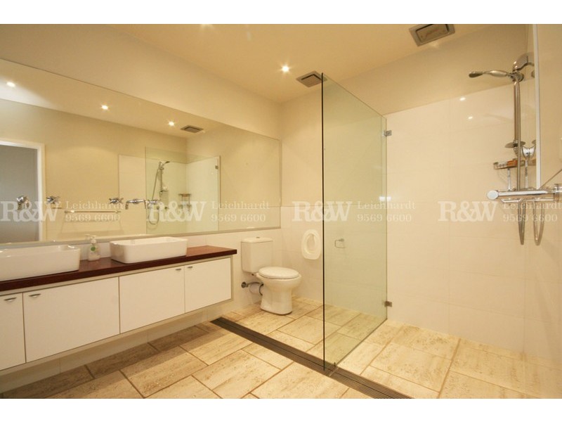 11 Falls Street, Leichhardt NSW 2040