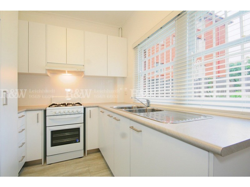 1/57a Grosvenor Cr, Summer Hill NSW 2130