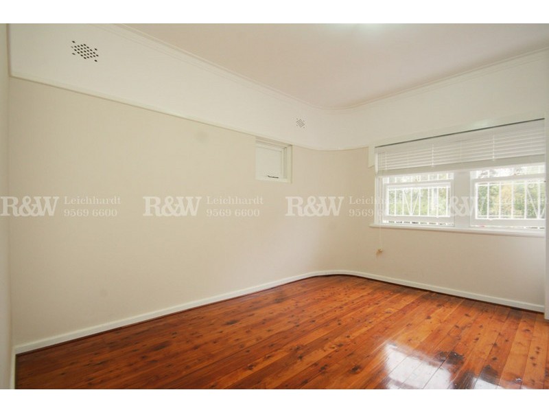 1/57a Grosvenor Cr, Summer Hill NSW 2130
