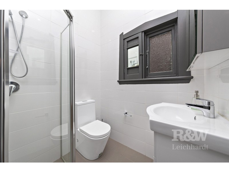 1/33 Tebbutt Street, Leichhardt NSW 2040