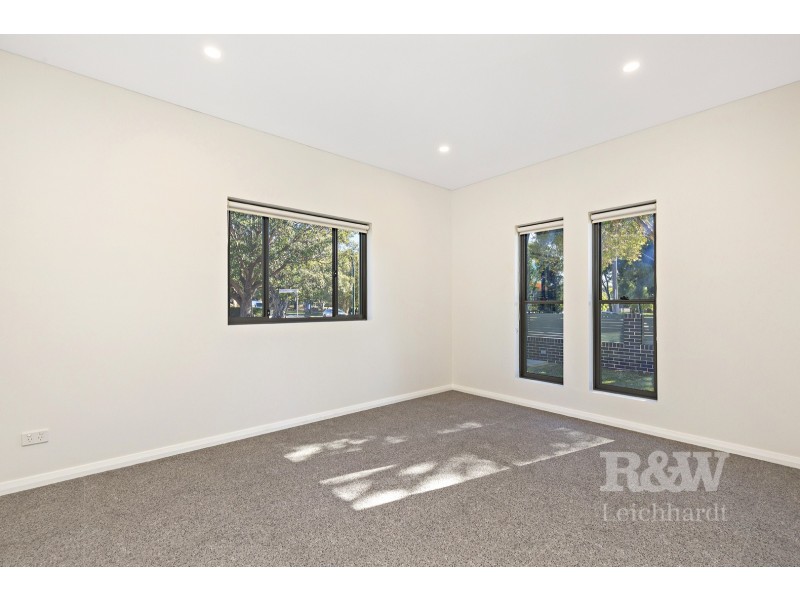86 Wellbank Street, Concord NSW 2137