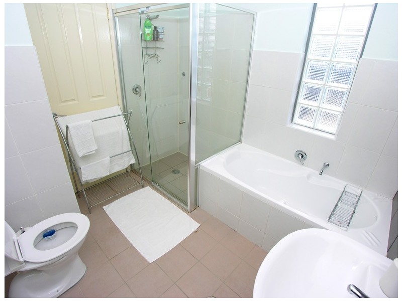 1/24 Walter Street, Leichhardt NSW 2040