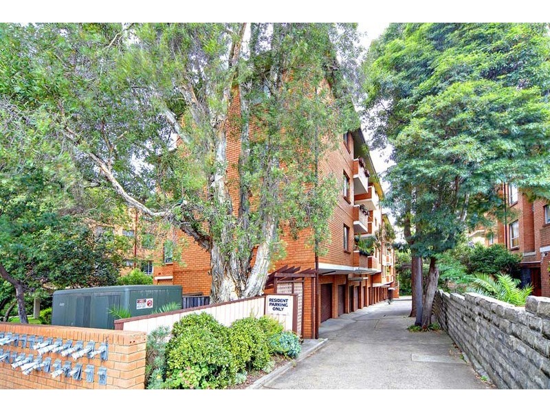 17/33 Livingstone Road, Petersham NSW 2049