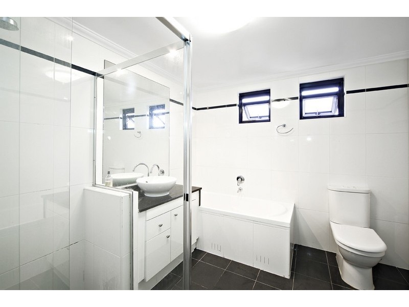 22/13 Herbert Street, St Leonards NSW 2065