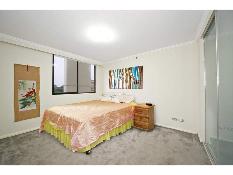 22/13 Herbert Street, St Leonards NSW 2065