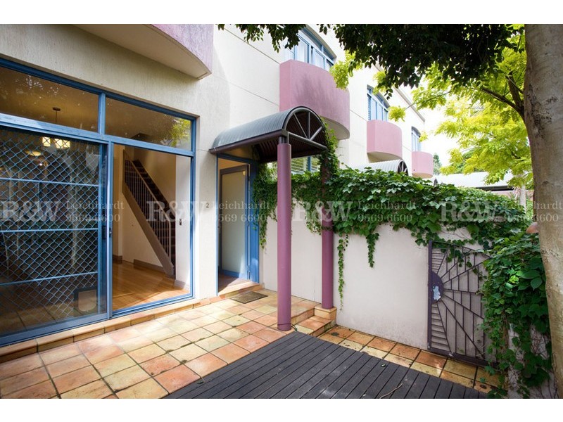 2/10 John Street, Leichhardt NSW 2040