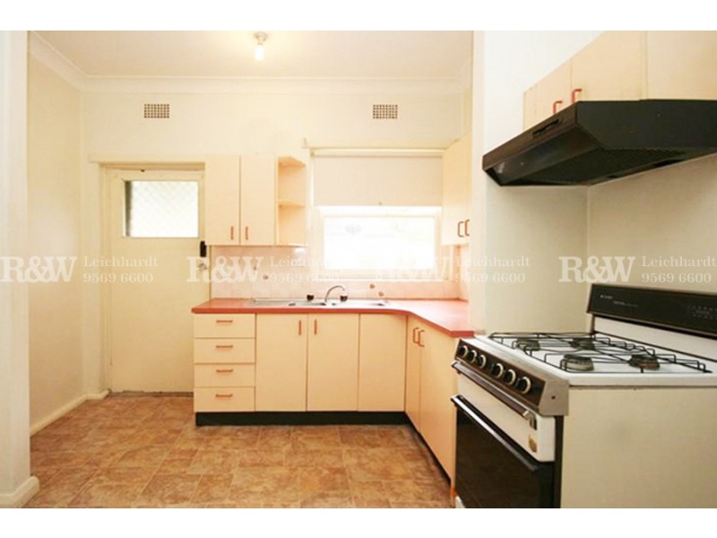 1/2A John street, Ashfield NSW 2131