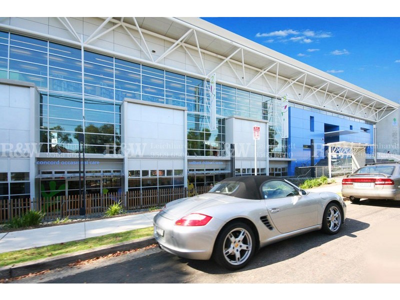 86 Wellbank Street, Concord NSW 2137